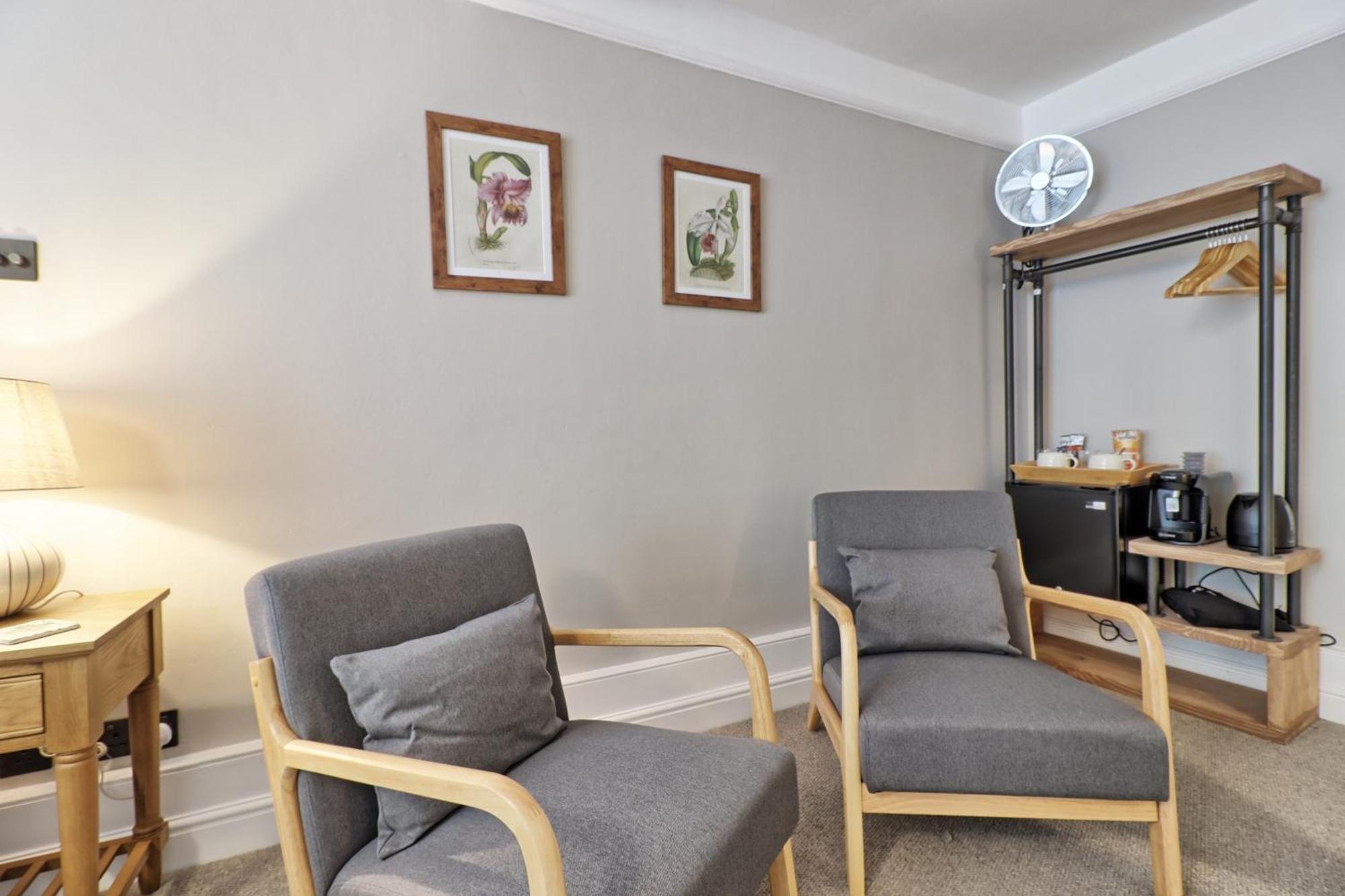 Ranfield'S Brasserie Hotel Rooms Coggeshall Exterior foto